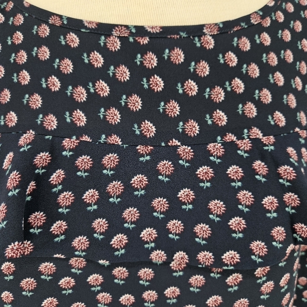 Ann Taylor LOFT Blouse Navy Blue Floral Ruffle Long Sleeve Shirt Large - Picture 5 of 7